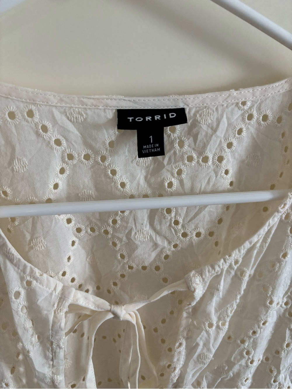 torrid Cream Eyelet Tie-Front Peplum Cover-Up - Picture 4 of 8